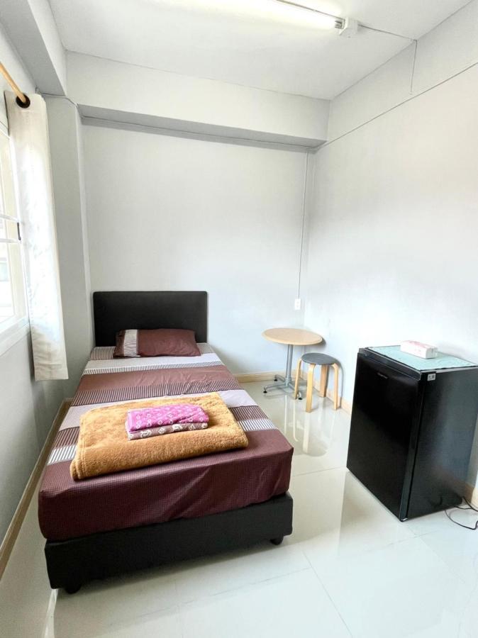 Apartamento 808 Bangkok Exterior foto