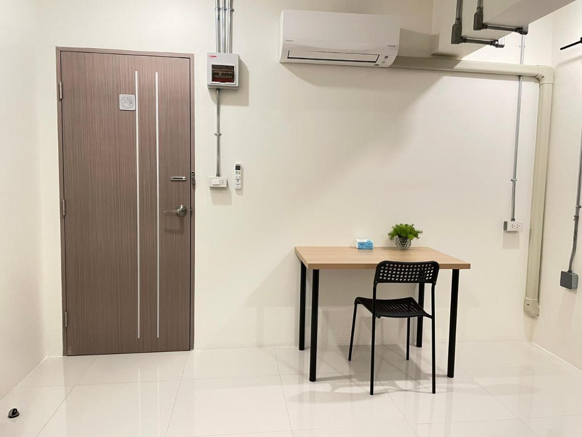Apartamento 808 Bangkok Exterior foto