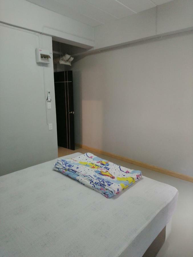 Apartamento 808 Bangkok Exterior foto
