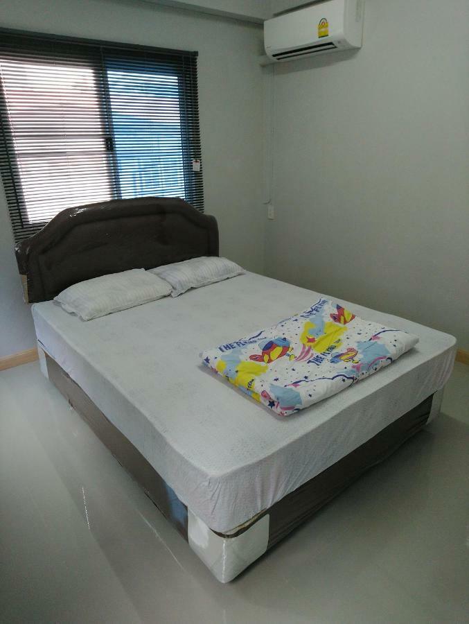 Apartamento 808 Bangkok Exterior foto